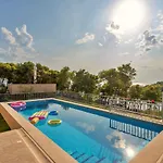 Karmelota Milna (Brac)