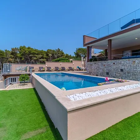 Villa Karmelota