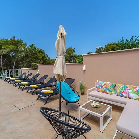 Karmelota Villa Milna (Brac)